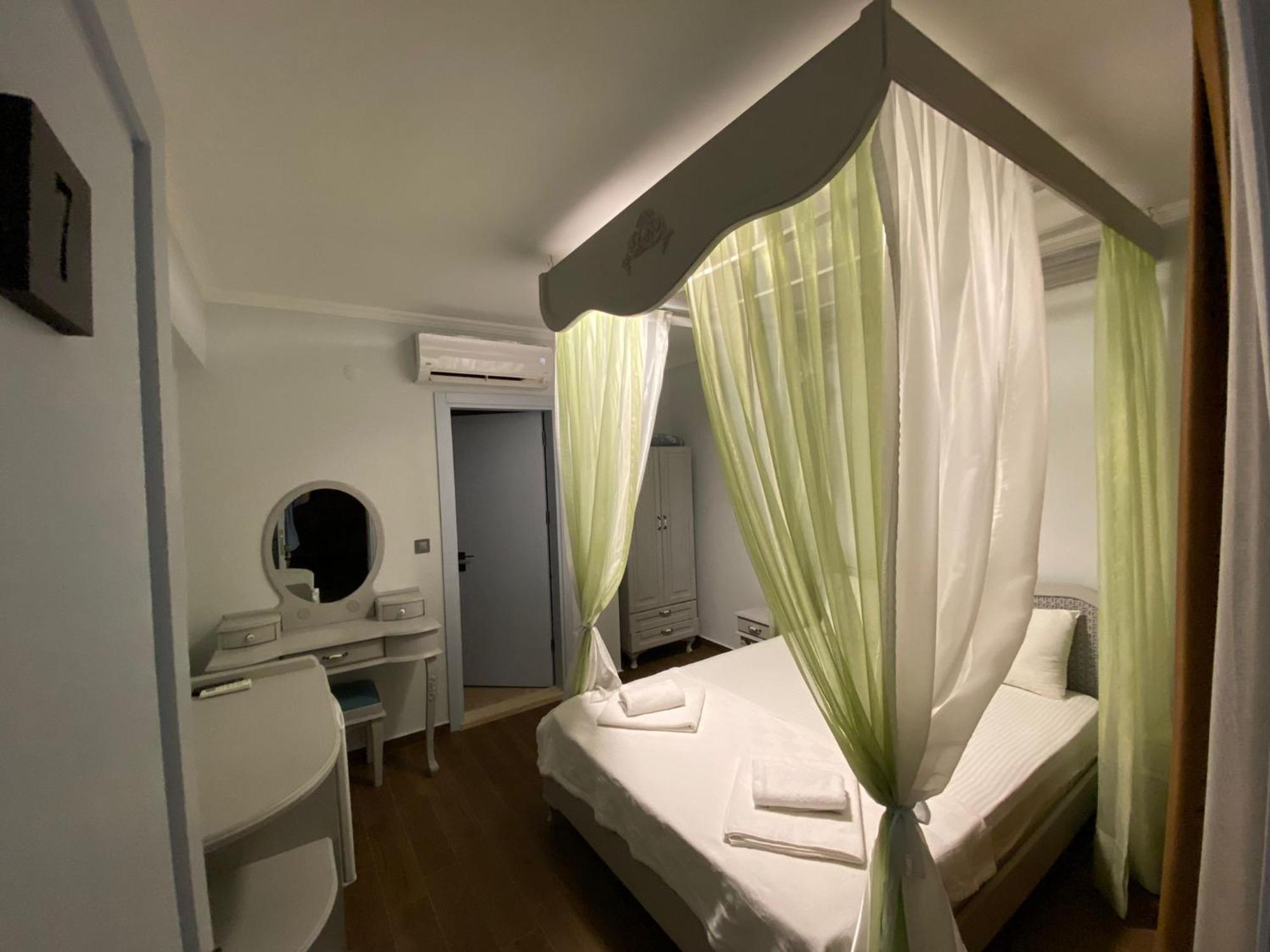 Mara Koeyici Bed & Breakfast Cesme Ngoại thất bức ảnh